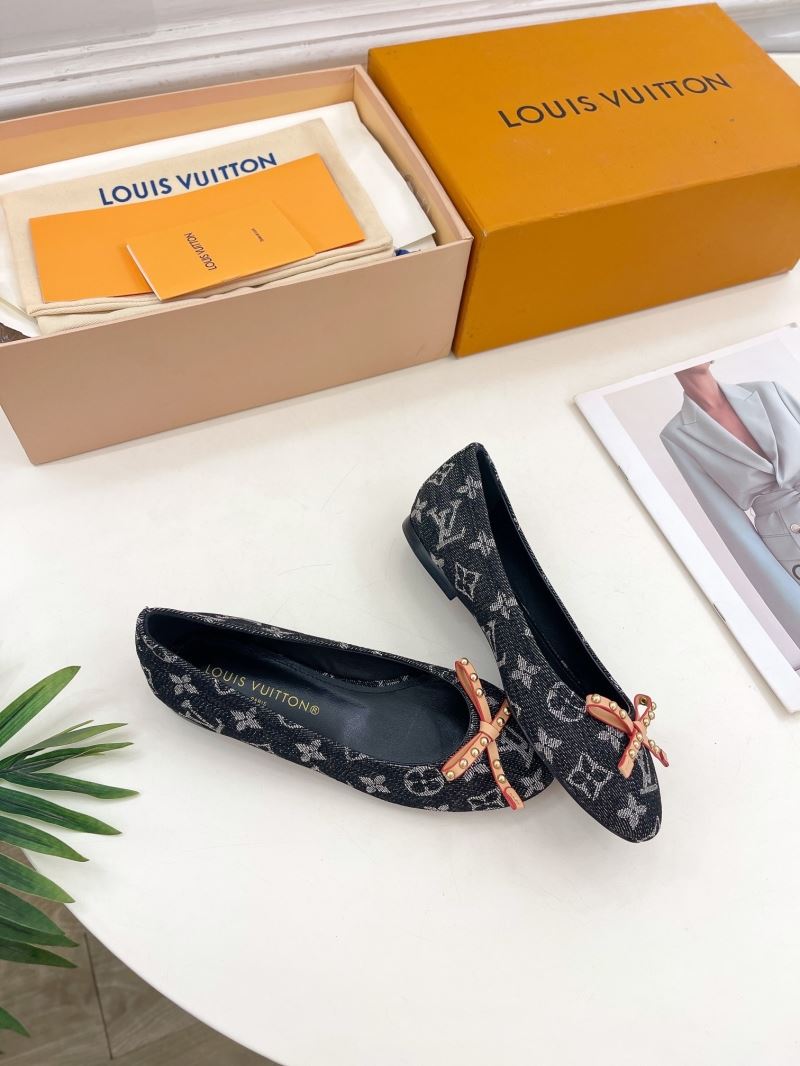 Louis Vuitton Flat Shoes